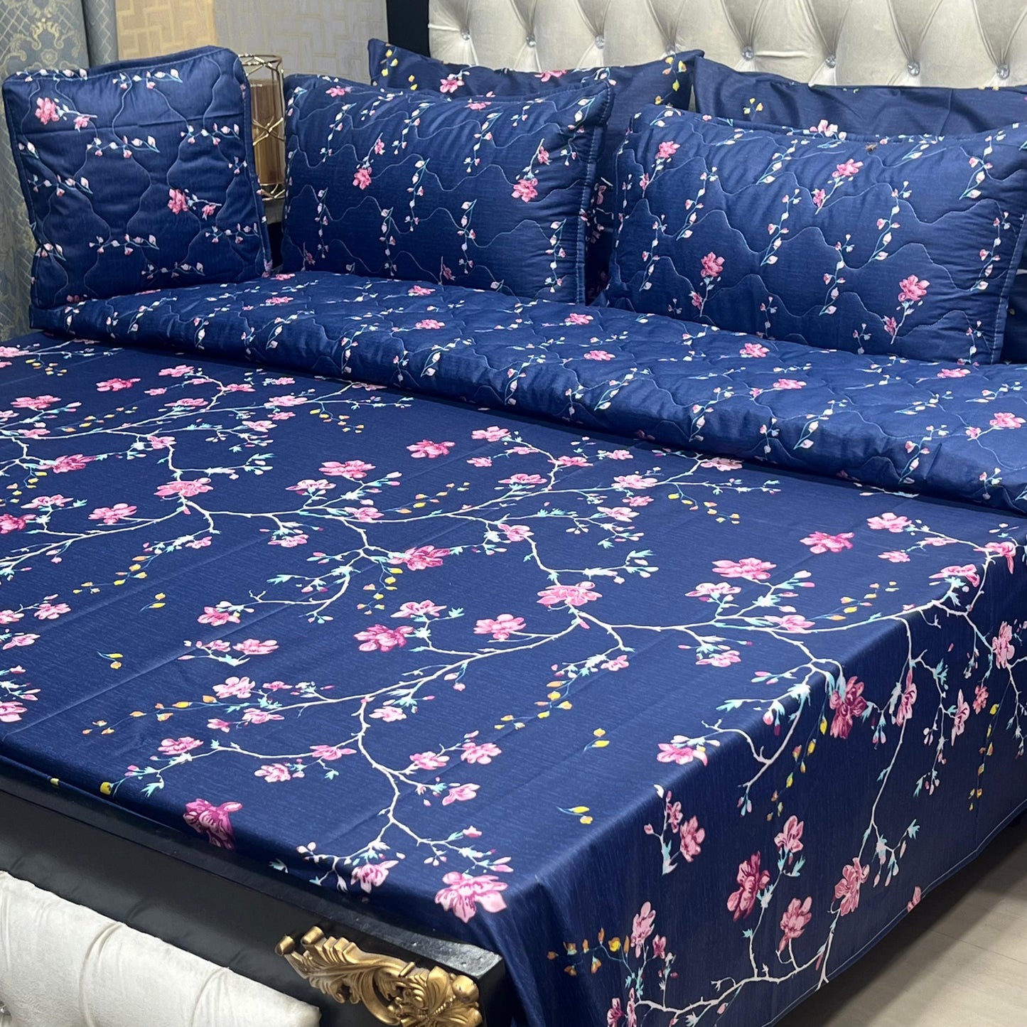 BA Wardrobe™ Comforter Bedsheet - Blueflora