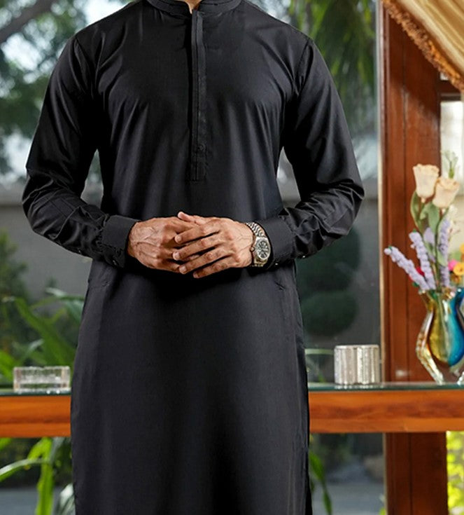 Royal Bosky – Black
